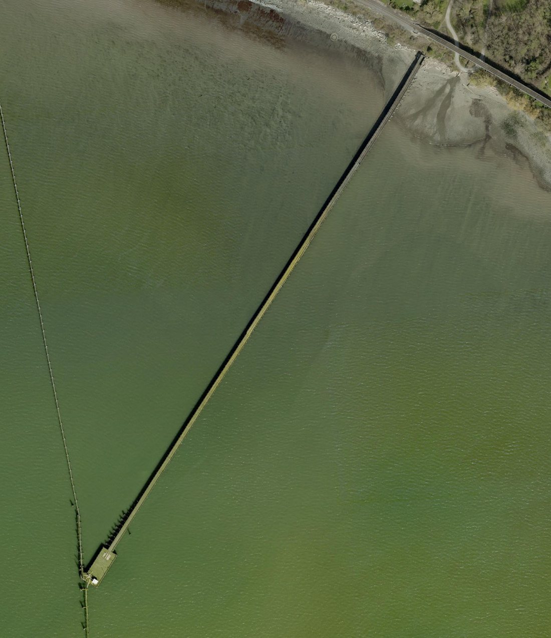 City aerial photo, spring 2022: the full old pier